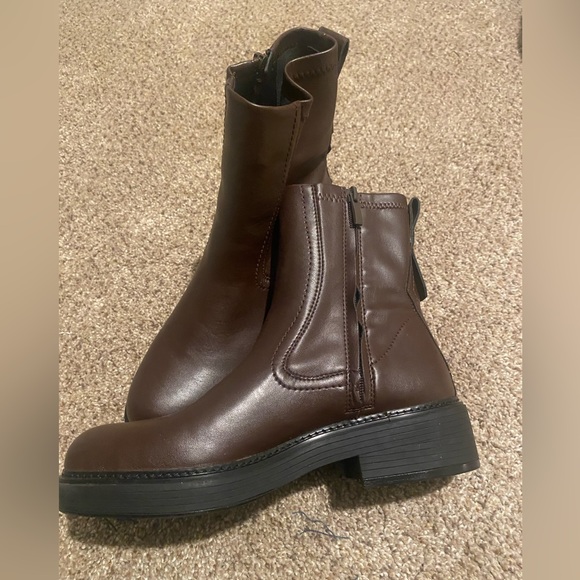 Franco Sarto brown lug boots. Sz 9.5. - Picture 5 of 7